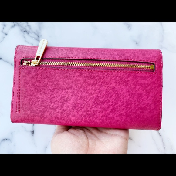 SALE‼️‼️ Michael kors large trifold wallet PINK - Picture 2 of 8